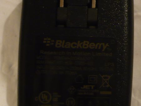 BLACKBERRY PSM04A-050RIM AC ADAPTER 5V, 700mA Hot on Sale